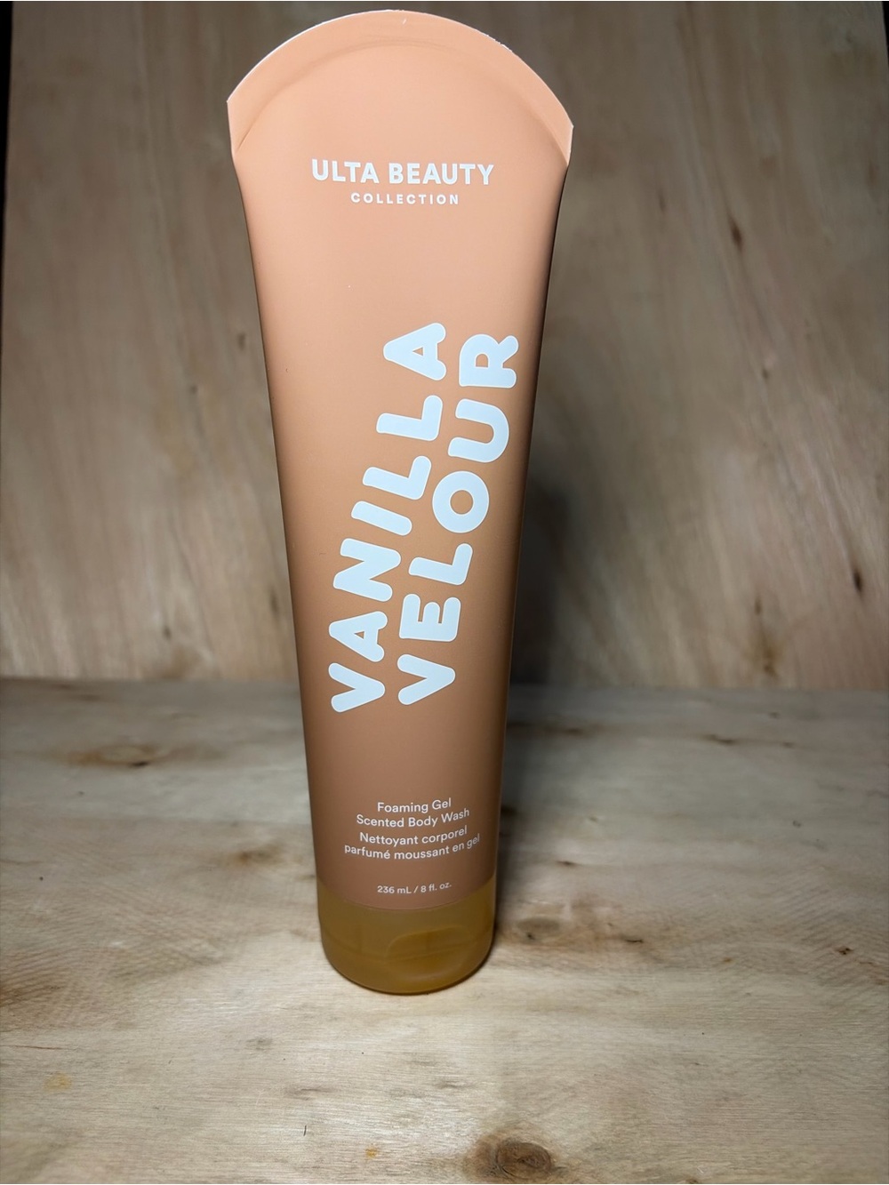 Ulta Beauty Vanilla Velour Foaming Gel Body Wash - Peach